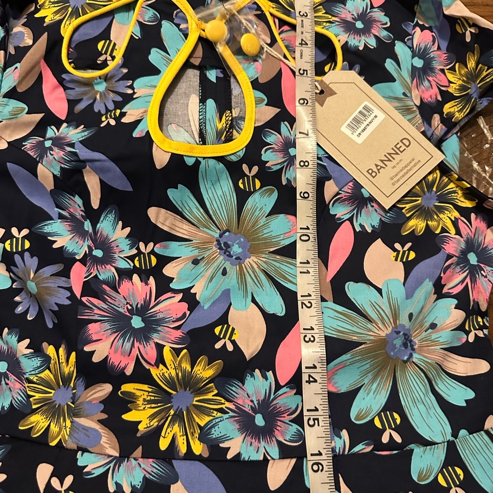 Banned Retro Summer Bee Dress - Picture 7 of 8